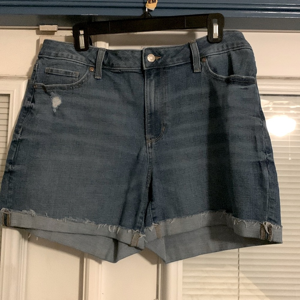 Like new denim distressed shorts size 14